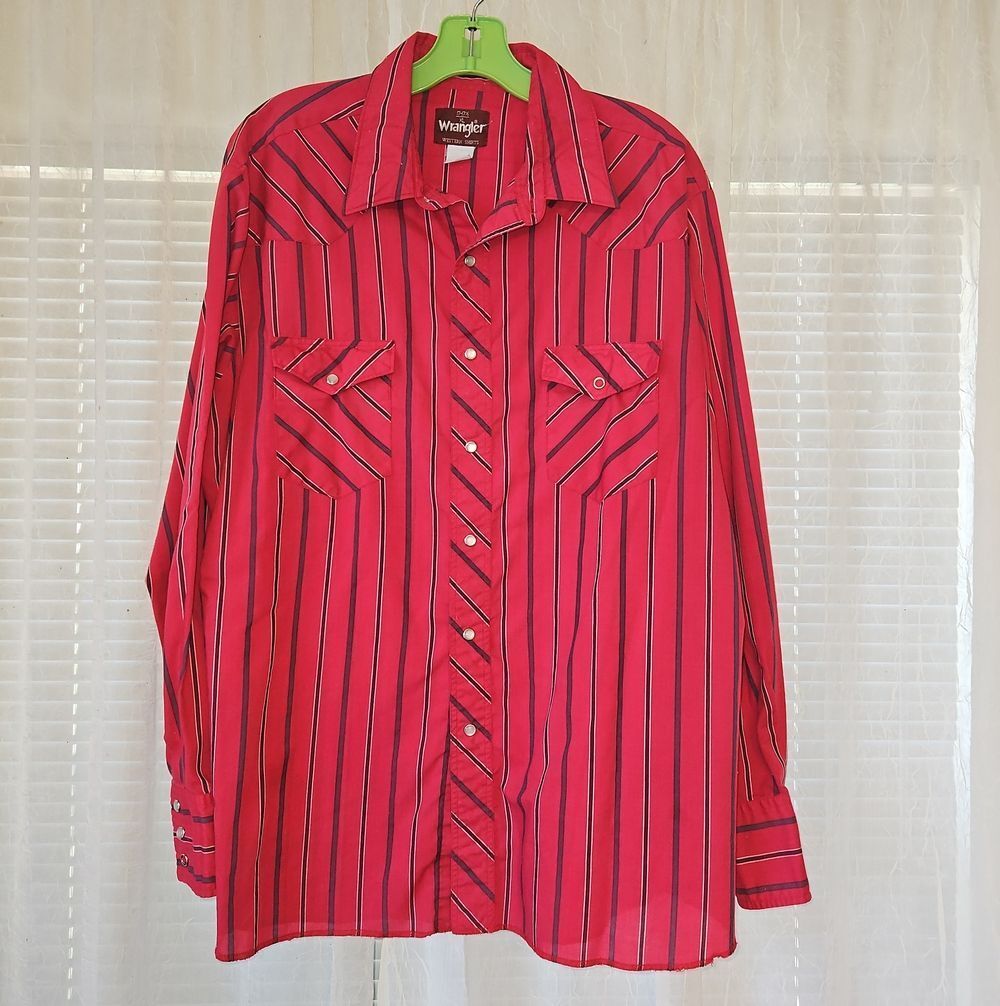 Wrangler Men’s Bright Red Striped Western Button-Down Shirt